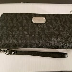 Michael Kors black wallet